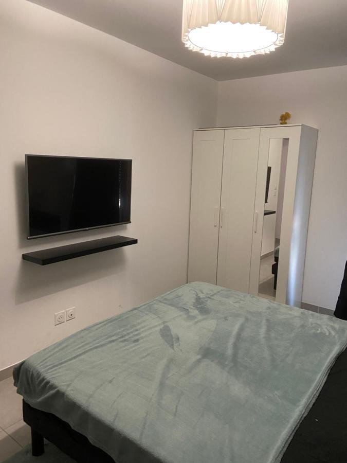 Appartement T2, Residence Au Calme. Parking Prive Marseille Exterior photo